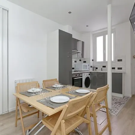 Daumesnil Gare De Lyon Ii : Cosy 1br Paris